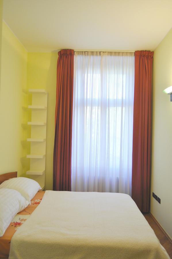 Wonderful Apartment In Vinohrady Prague Exterior photo